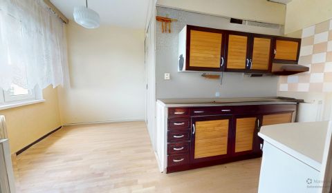 Predaj, 3- izbový byt Hriňová.