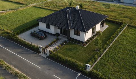PREDAJ | I NOVOSTAVBA 4 i. bungalov s terasou,nova Lokalita Lukov Dvor