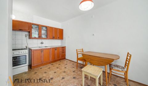 Na predaj 3-izb. byt s balkónom a pivnicou, Dun.Streda