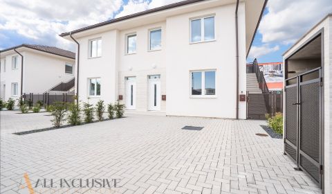 NA PREDAJ 3-IZBOVÝ BYT SO ZÁHRADOU , DUNAJSKÁ STREDA