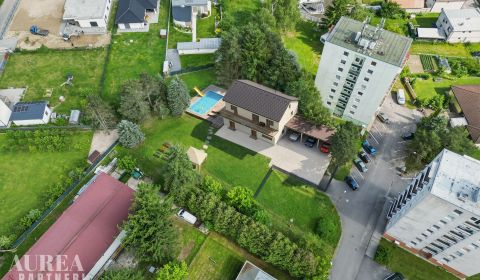 PREDAJ Rovinatý pozemok s IS pre rodinný DOM 2554m2 Kováčová Zvolen