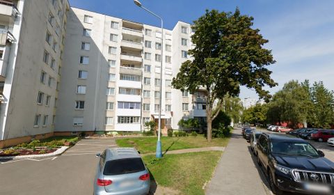 Na predaj zrekonštruovaný a kompletne zariadený 3 - izbový byt  v Hume