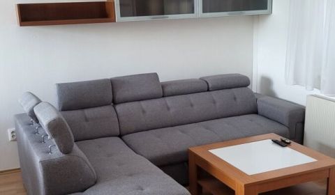 Moderný 2-izbový byt - 59 m² na prenájom v obci Mojš.