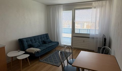 PRENÁJOM - 2-izbový byt vo vyhľadávanej lokalite Chrenová
