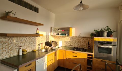 Predaj veľký, slnečný 3-izbový byt na A. Kubinu v Trnave