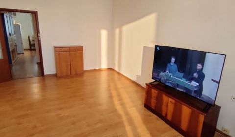 Veľký 3 izbák, Lomnická, Prešov