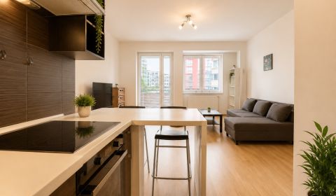 Na predaj moderný 2-izbový byt - Belveder, Banská Bystrica 2B738ZL