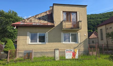 Na predaj rodinný dom s pozemkom 704 m² - Šalková, Banská Bystrica 