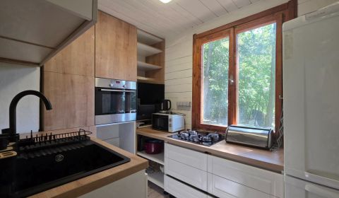 1664 m² pokoja na hranici lesa | Modra – Harmónia