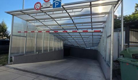 Parkovacie miesto v podzemnej garáži na predaj - Malacky.