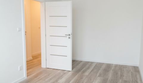 | Štýlový 1i byt (38m²) po rekonštrukcii, Kazaňská ul.