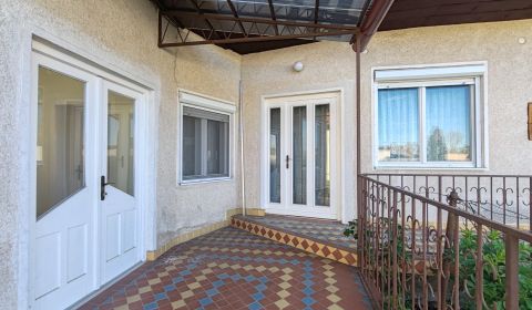 Na predaj slušný 5 izbový rodinný dom v obci Bruty s pozemkom 2425m2