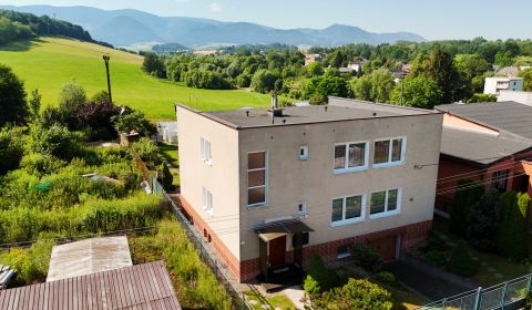 Exkluzívne na predaj dvojgeneračný rodinný dom v Žiline - REZERVOVANÉ