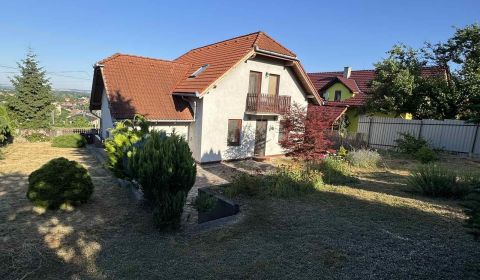 Veľkorysý rodinný dom na Psom vrchu Šahy 