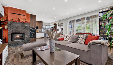 Exkluzívne 4 izb. rodinný dom,130 m2+614 m2, Miloslavov, AD