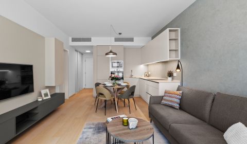 SKY PARK nadštandardný zariadený 2-izbový byt na 15. poschodí