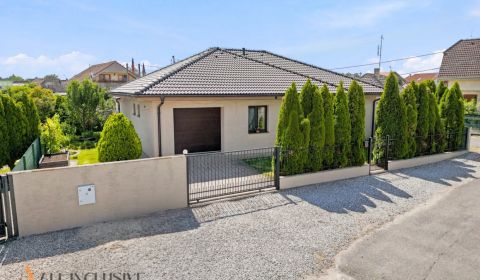 ALL INCLUSIVE I 4 IZBOVÝ RD S GARÁŽOU A S BENEFITMI KRÁĽOVÁ NAD VÁHOM