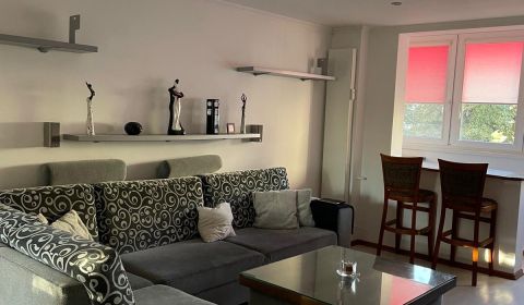 Nadštandardný 3 izbový byt po kompletnej rekonštrukcii – Študentská ul