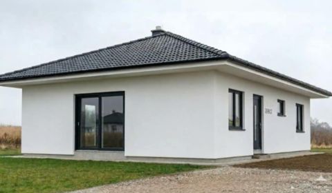Na predaj moderná novostavba s rôznymi vychytávkami, v pokojnej uličke