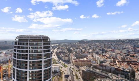 Sky Park – 26. poschodie s výhľadom na Bratislavu