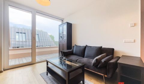 Elegantný 2i byt s lodžiou a výhľadom na Dunaj vo Vydrici