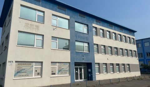 Klimatizovaná 2 - kancelária 25 m2 (12,5 m2 + 12,5 m2) na Pluhovej ul.