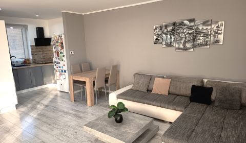 Na predaj moderný 3 izbový rodinný dom v Hurbanove
