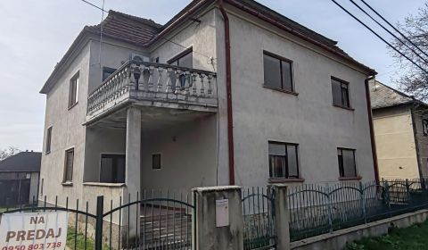 Ponúkame Rodinný dom vhodný na bývanie aj podnikanie
