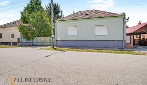 Na predaj 5-izb.rd vhodný na dvojgen. býv., Topoľníky