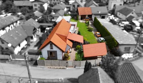 Exkluzívne na predaj – viacgeneračný rodinný dom v Žiline, časť Mojš