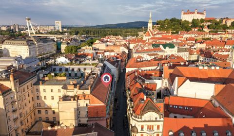 LAURINSKÁ, 2i byt, 68m² – REPREZENTATÍVNE bývanie v historickom CENTRE