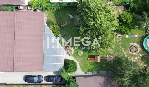 NA PREDAJ PRÉMIOVÉ OBCHODNÉ PRIESTORY REŠTAURÁCIA BARÓNKA