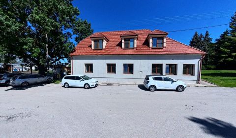 Na predaj penzión v Tajnej s parkovaním