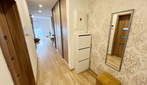 PREŠOV-NOVOSTAVBA,1 IZB. BYT, ZARIADENÝ, VL.PARK. MIESTO