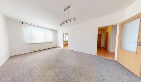 Veľkometrážny 3- izbový byt, Chrenová, Nitra