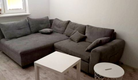 3- izbový byt na ulici Hany Meličkovej 