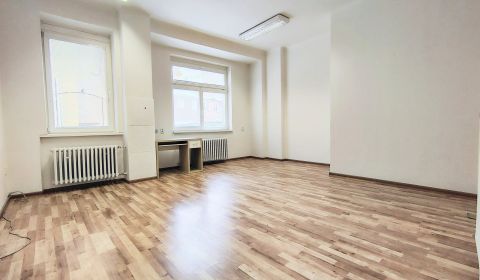 Administratívny priestor v Starom Meste na prenájom – 28 m²