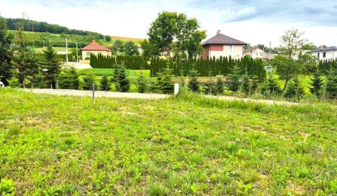 Bývajte pri Bardejove - pozemok pre RD s IS, 9 km od Bardejova
