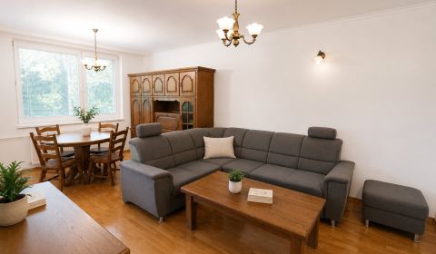 | Prenájom veľký 2 izb. byt s 2 balkónmi | Žilina - Vlčince