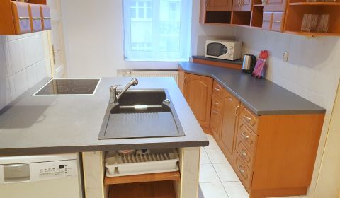 VEĽKOMETRÁŽNY 3i byt ( 105 m2 ), Slovenský rozhlas, Björnsonova ulica