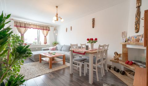 PRIESTRANNÝ - 3i až 80m² + loggia + balkón - Dubnica nad Váhom