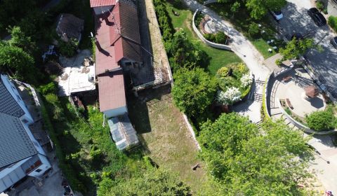 Stará Dúbravka, stavebný pozemok 459 m², všetky siete, UPI 