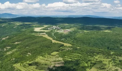 Madačka – 192 185 m2 LESY a POĽNOHOSPODÁRSKA pôda 