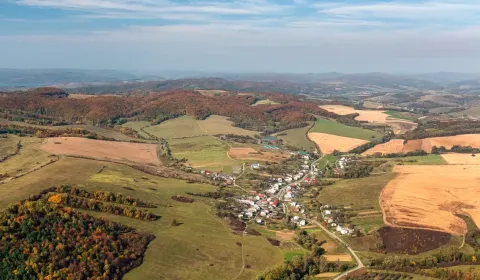 Karná – 2.340 m2 LESOV (Urbáru)