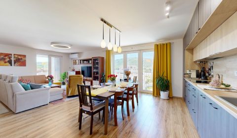 Jedinečný 4-i penthouse s panoramatickými výhľadmi, Bory, 2x Parking