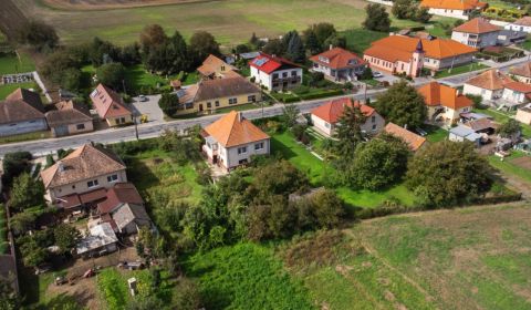 POZEMOK NA PREDAJ BEHYNCE