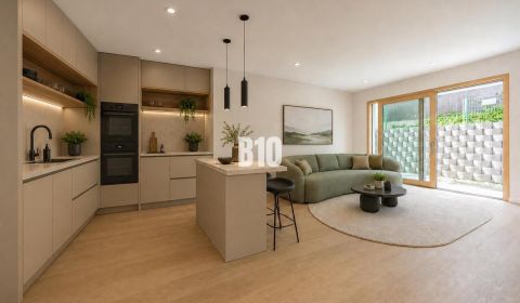 SKOLAUDOVANÉ | POD VINICAMI - POSLEDNÝ VOĽNÝ 2IZBOVÝ APARTMÁN S PREDZÁ