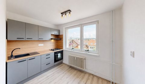 (62 m²) 2i BYT NA PRENÁJOM V TICHEJ LOKALITE