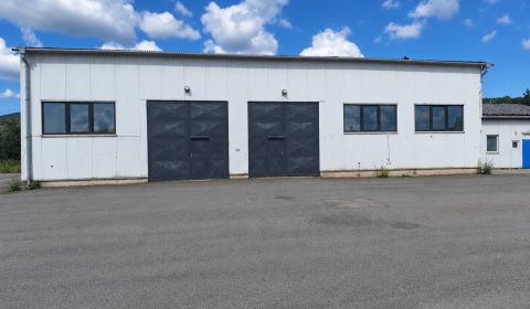Ponúkame na PRENÁJOM hala a kancelárie, 336m2, Ličartovce