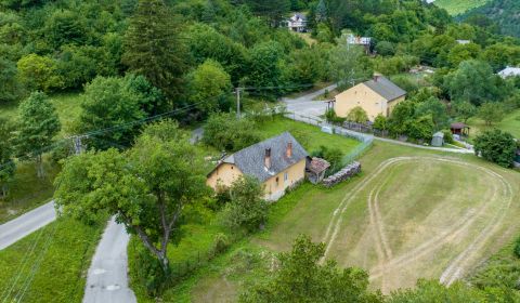 PREDANÉ** Pozemok 1308 m2 s Rodinným domom Košecké Podhradie